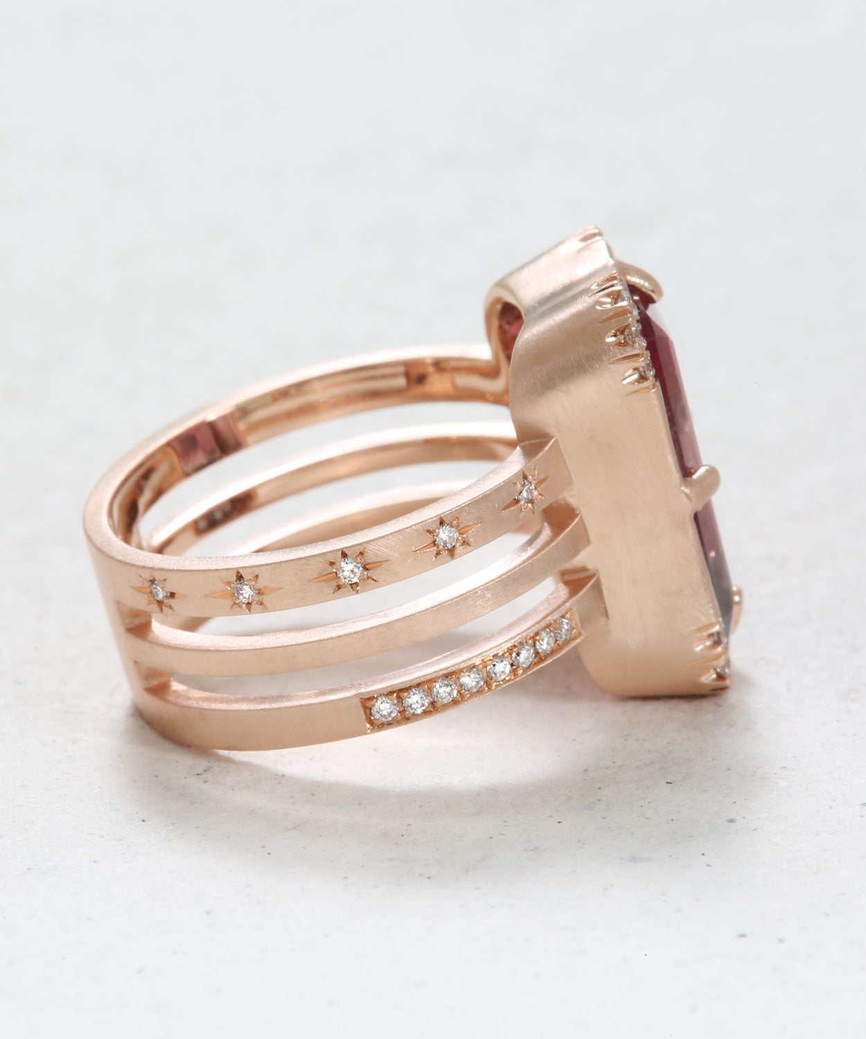 Angelio Ring 5.84