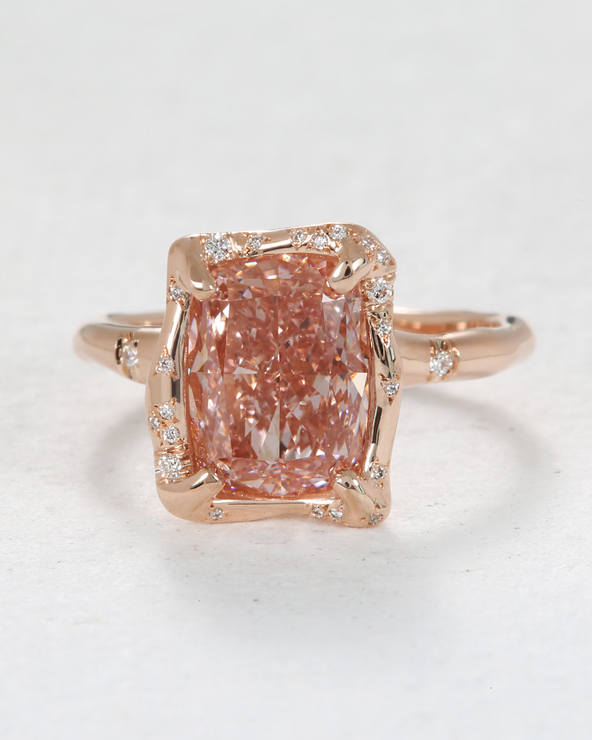 Shimmering Pink Diamond Engagement Ring