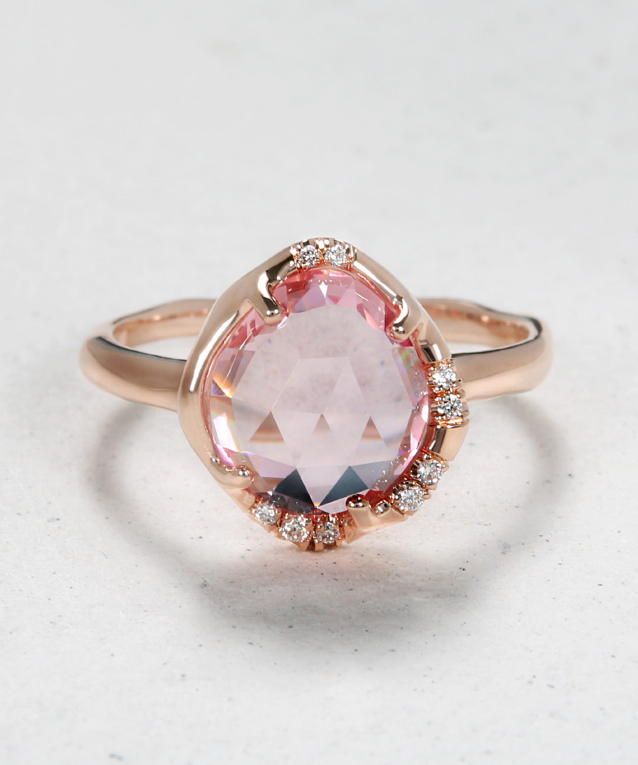 Aphenos Peachy Pink Sapphire Ring