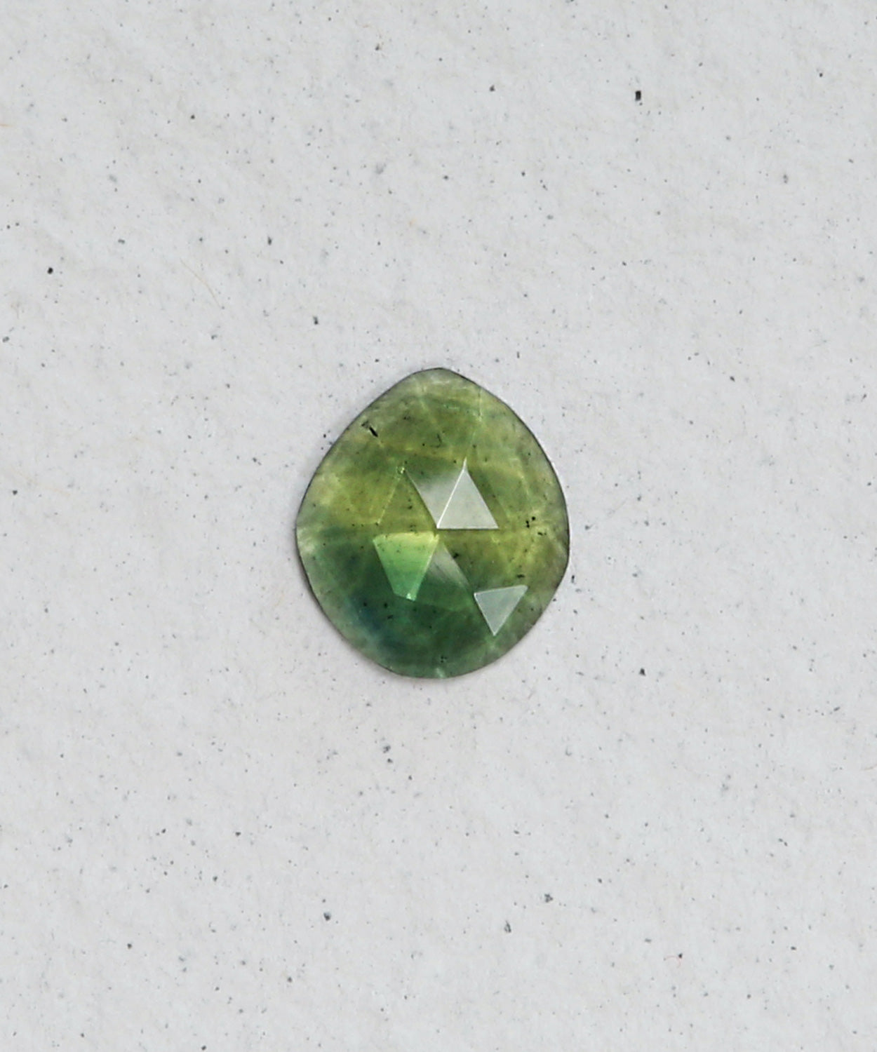 Aphenos Sapphire Ring Stone 2