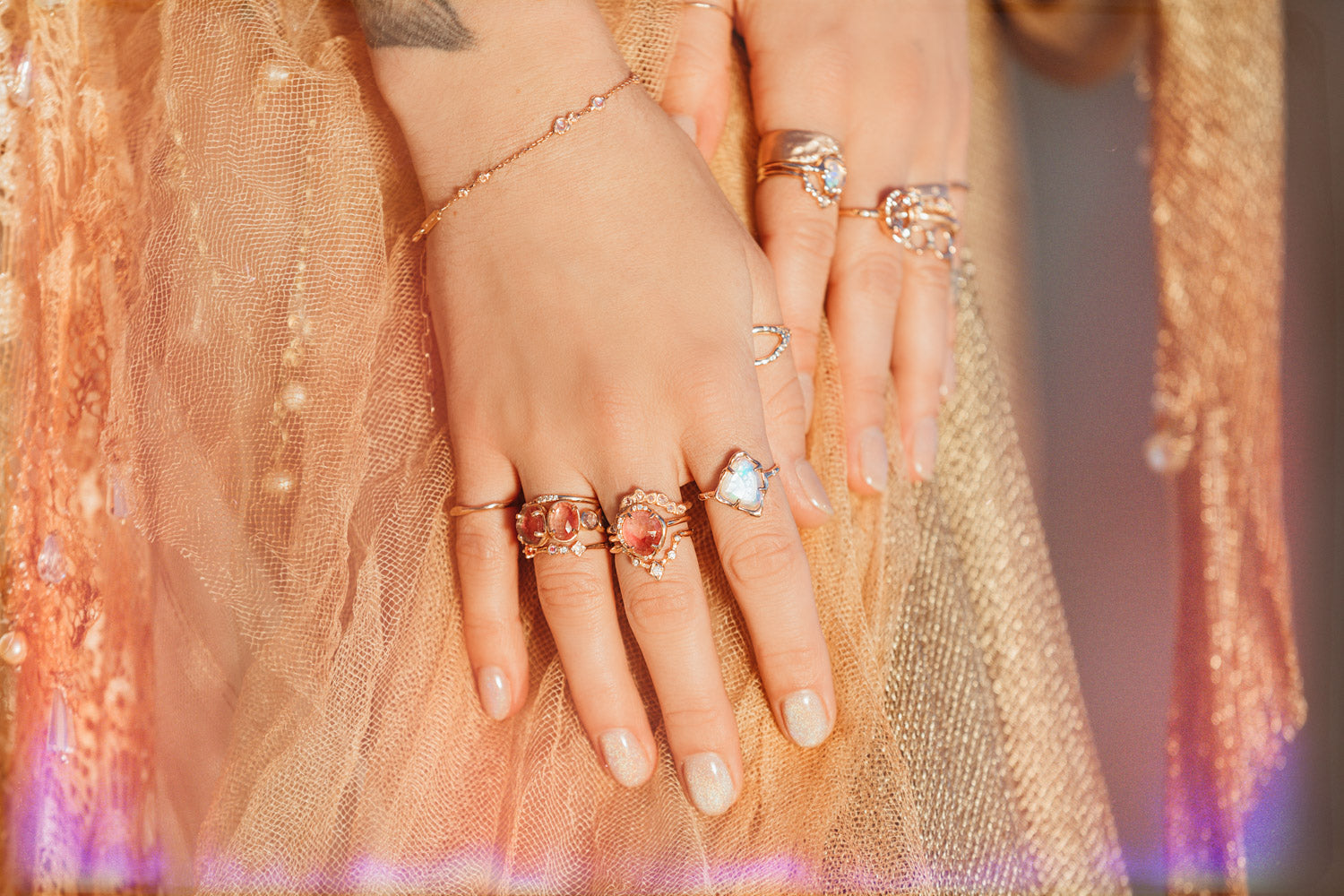 Aphenos Pink Ombre Ring