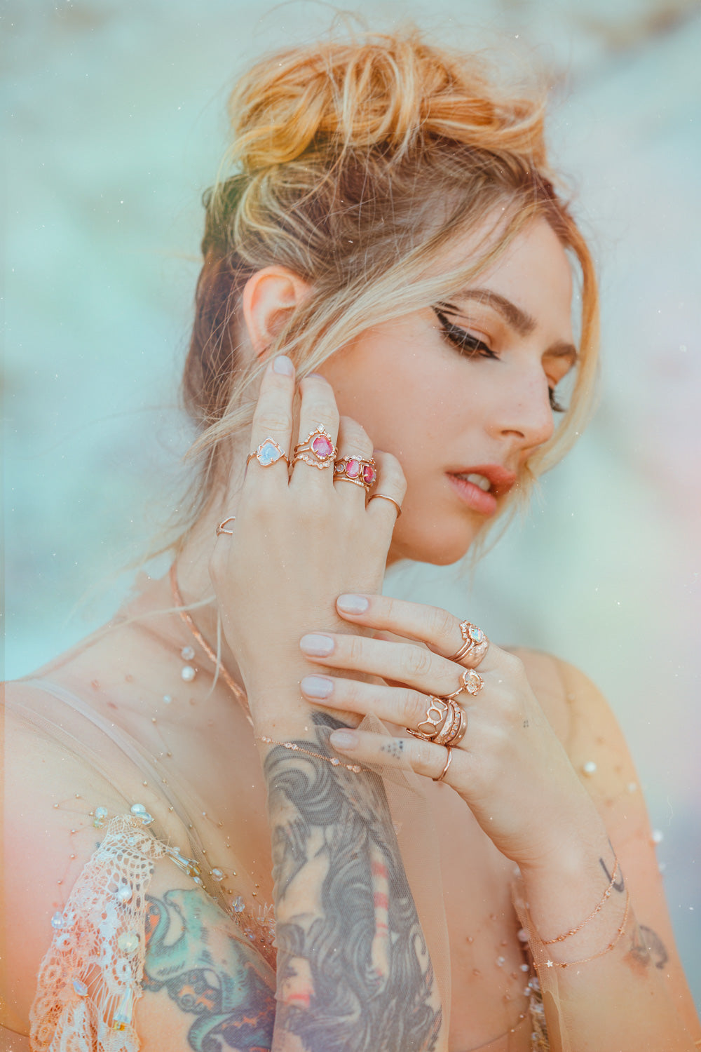 Aphenos Pink Ombre Ring