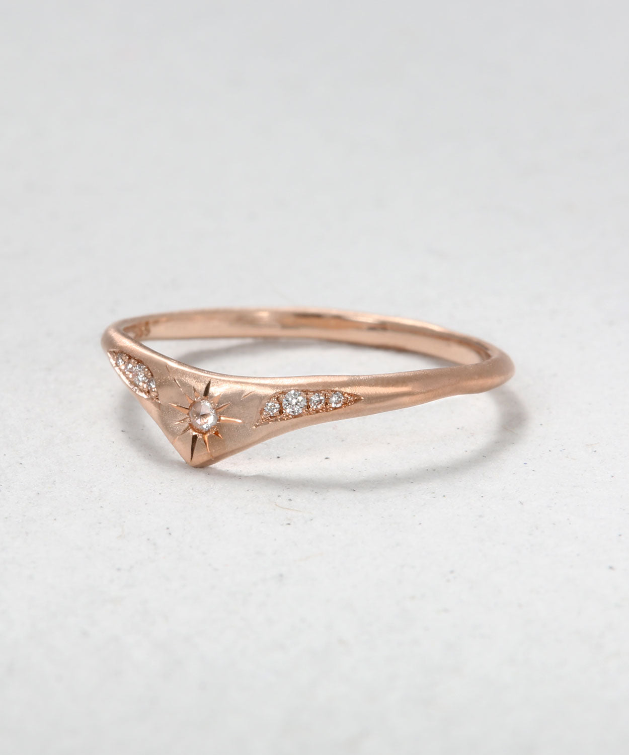 Illuminating Diamond Stacking Band