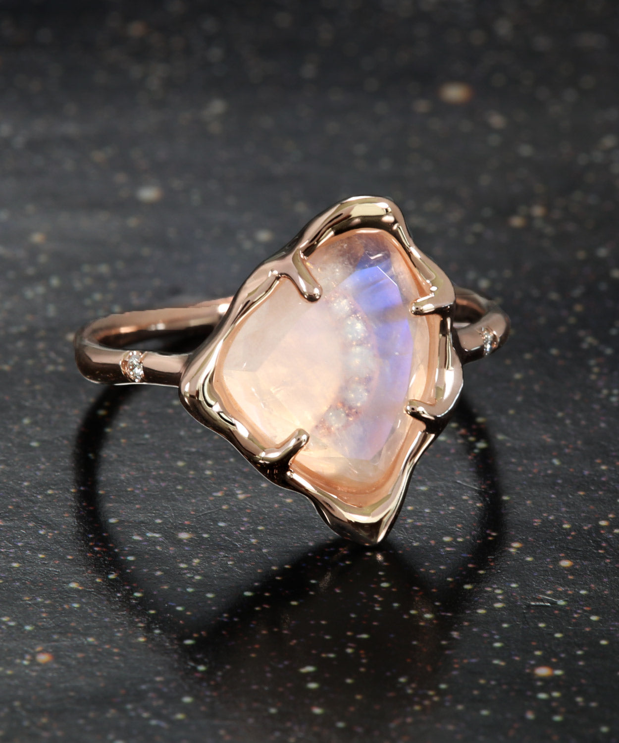 Lunar Flare Ring