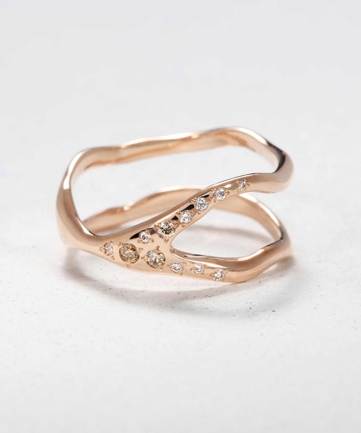 Sculpted Wheel Ring
