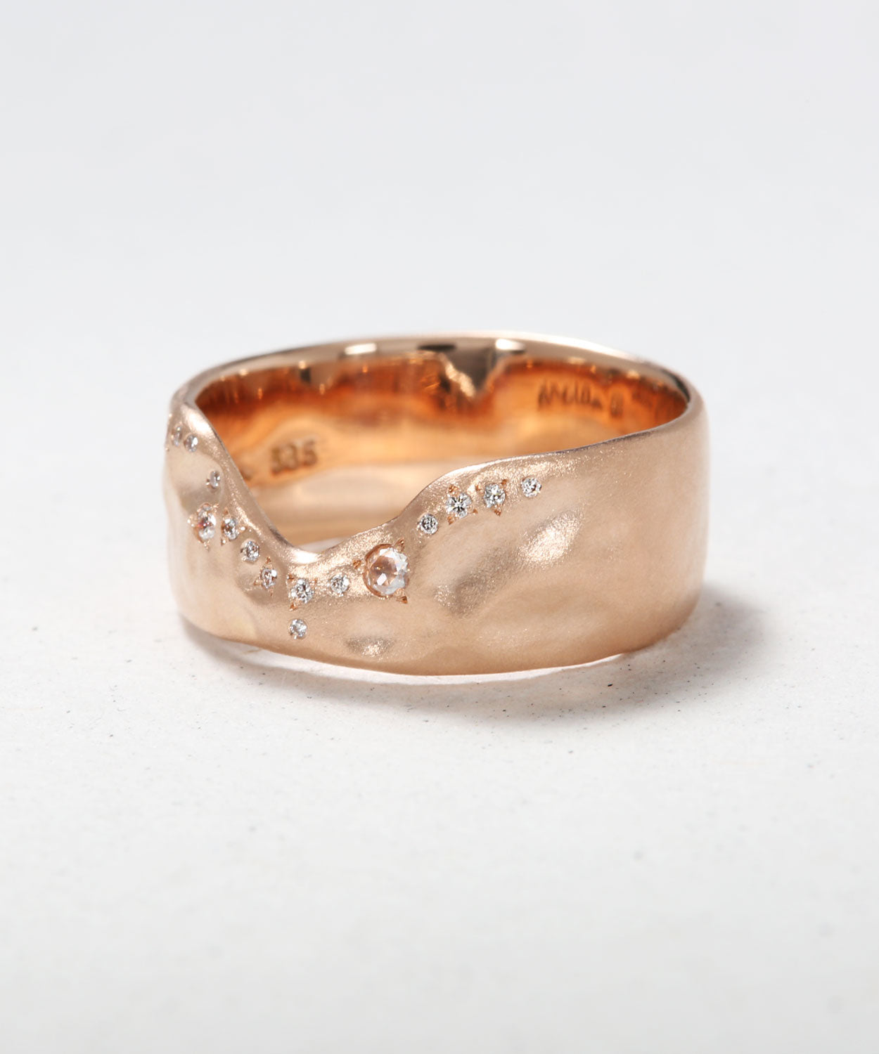 Trailing Diamond Stacking Band