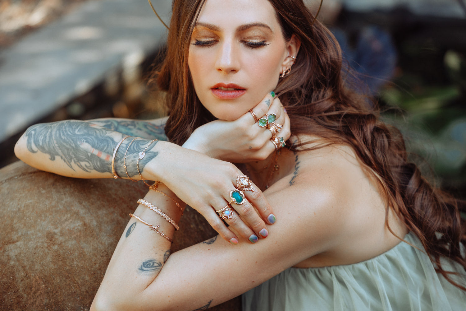 Aphenos Teal Sapphire Ring