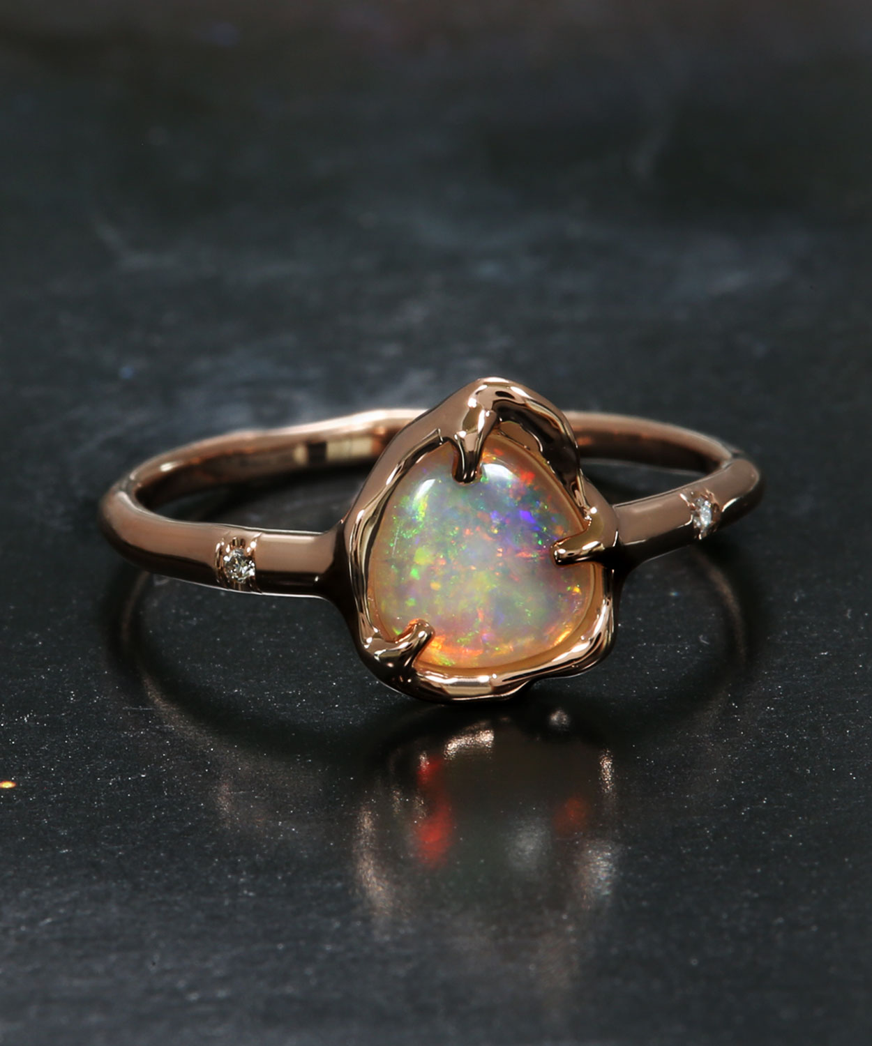 Star Poem Ribbon Crystal Flash Opal Ring