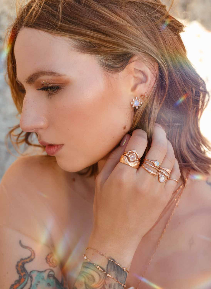 Trailing Diamond Stacking Band