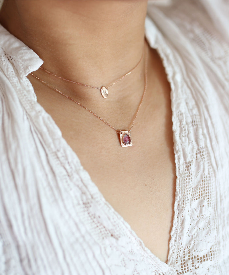 Pear Shape Plate Necklace