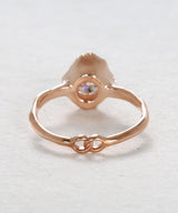 Shimmering Diamond Engagement Ring